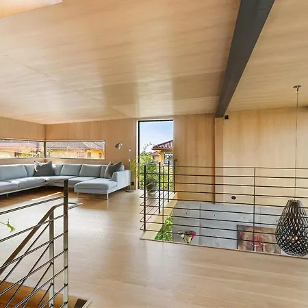 Stylish Industrial House With Nordic Interior * Jar